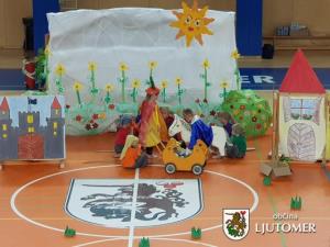 Mavrični vrtiljak v Ljutomeru 4